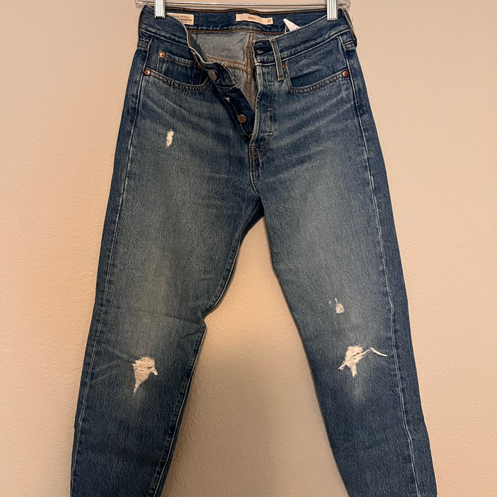 Levi’s jeans 27